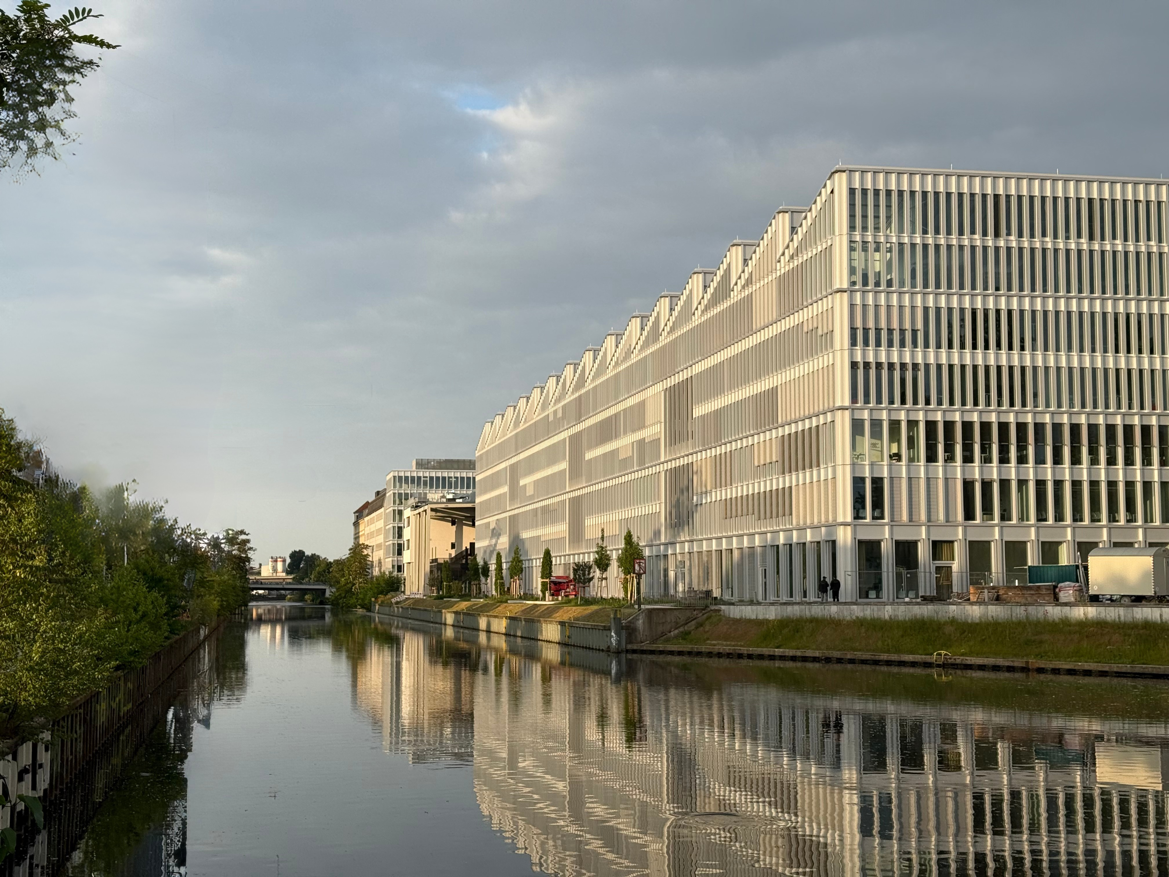 Finance Impulse Büro - Private Markets Plattform für unternehmerische Beteiligungen und Sachwerte